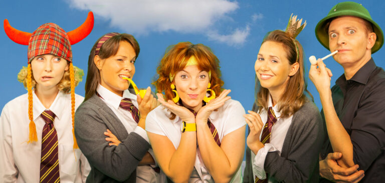 Aufführung "Nicci & Vicci und das Karpatenkalb"